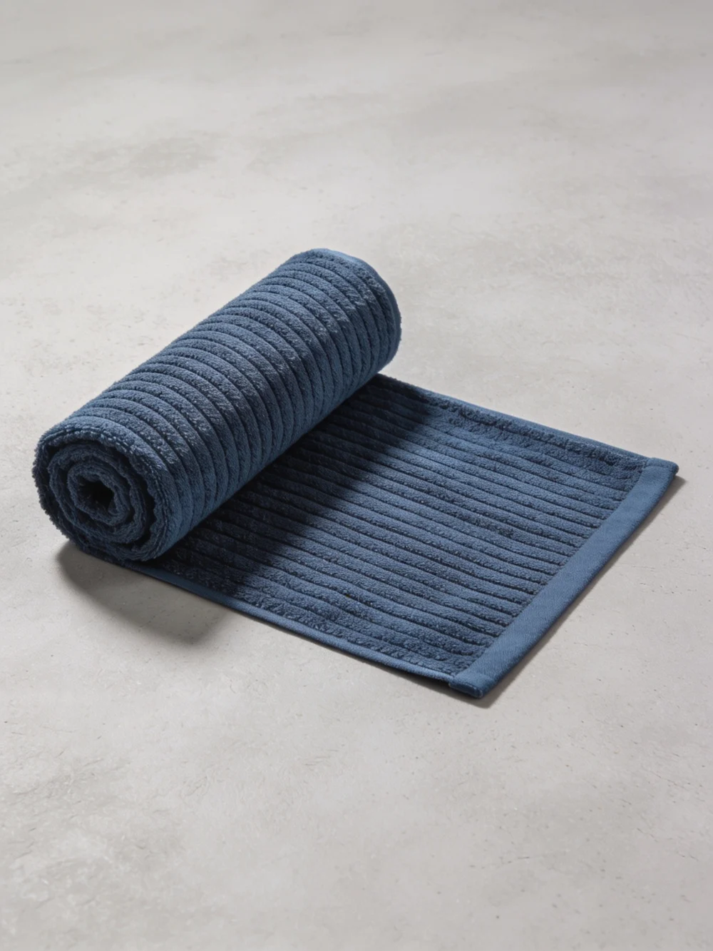 Ribbed cotton bench towel — 100% cotton ribbed terry